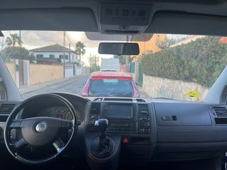Volkswagen Caravelle 2009