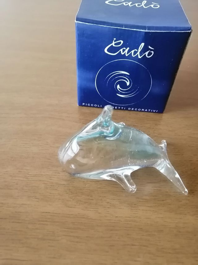 Delfino in vetro trasparente