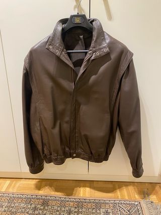 Cazadora. Chaqueta cuero. de MAR FRANC