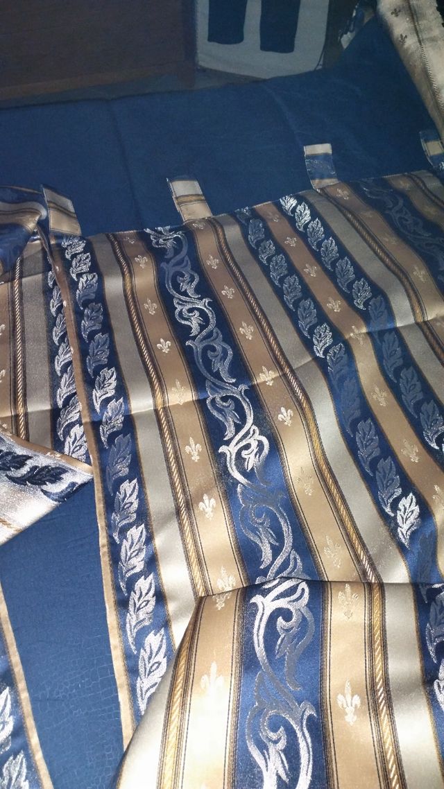 Cadute e mantovana più drappi omaggio