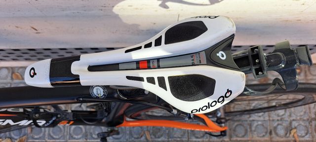 Bicicleta Pinarello Dogma 65.1