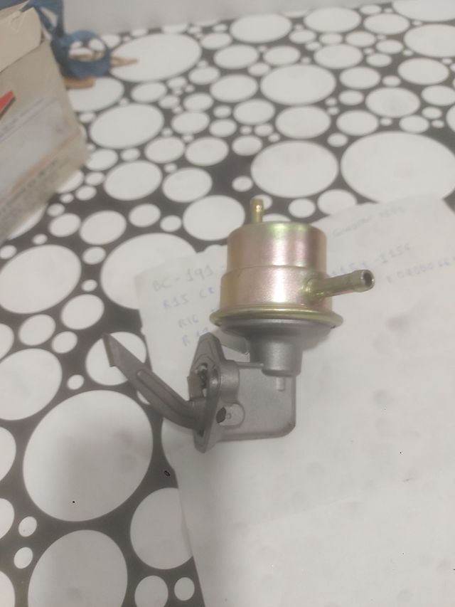 Bomba Opel Corsa 1000