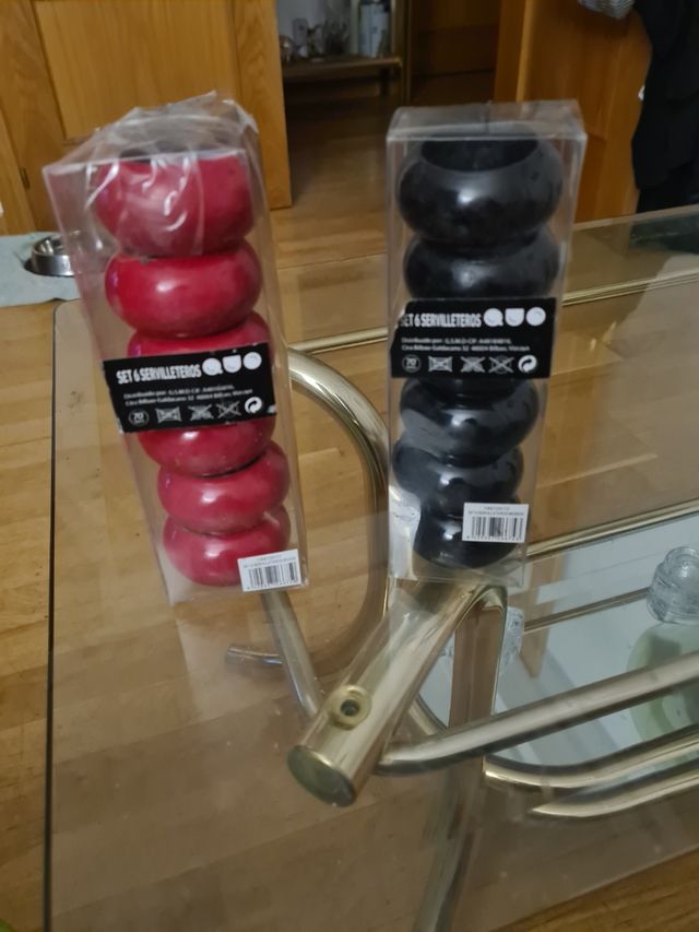 Servilleteros 2 estuches por 5 euros