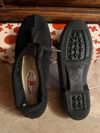 Zapatillas Confortinas. Talla 36