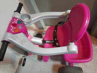 Triciclo rosa Feber 