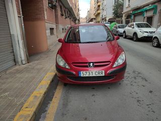 Peugeot 307 2004