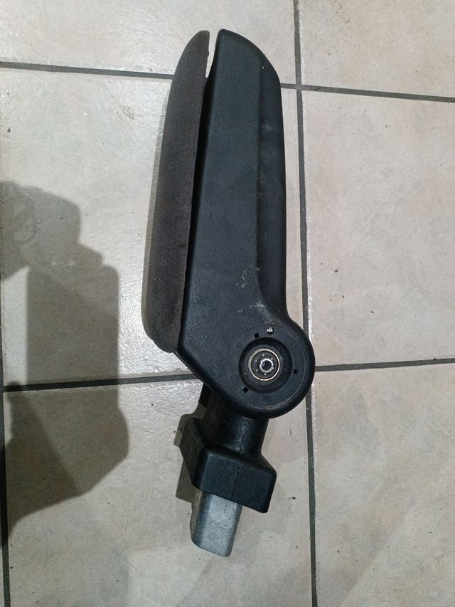 Reposabrazos Seat León mk1