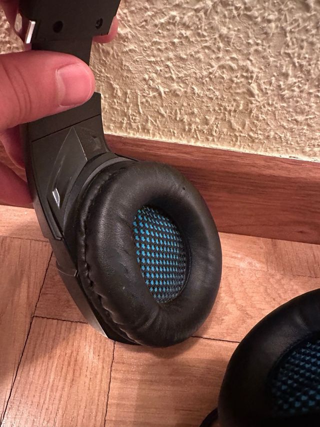 Auriculares / cascos gaming color negro y azul