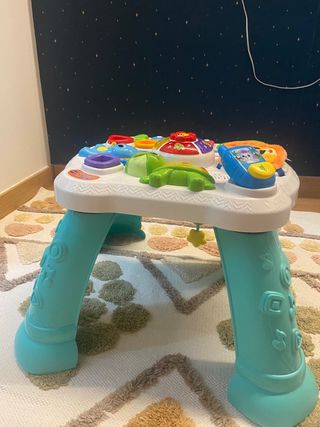 Mesa sensorial de juguete vitech