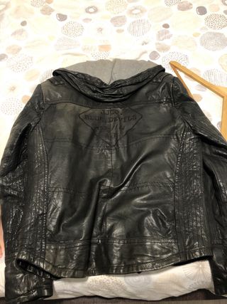 Chaqueta de piel Jack  Jones.  piel de oveja.