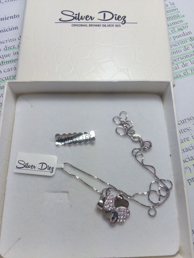 Colgante trebol plata