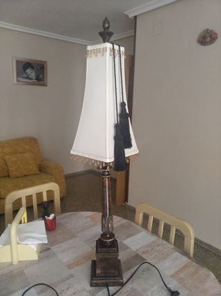 Lampara sobremesa