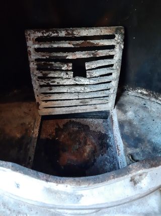 Estufa Salamandra antigua