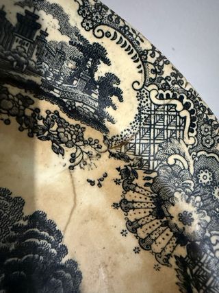 Plato La Cartuja Pickman 1900