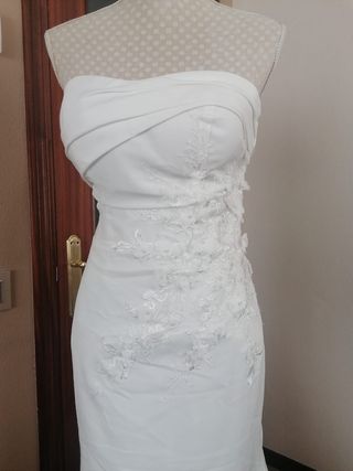 Nuevo vestido de novia + sobrecola flora