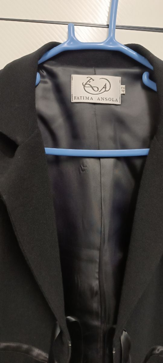 Chaqueta mujer negra