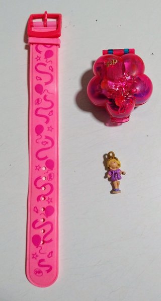 Polly pocket carnival Queen 1997 blueb