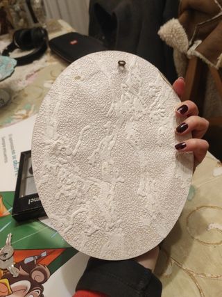 Cuadro con flores de porcelana