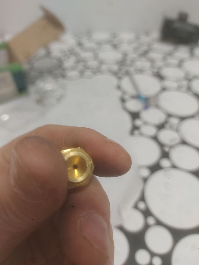 Aguja flotadorcarburador R C A 1,5