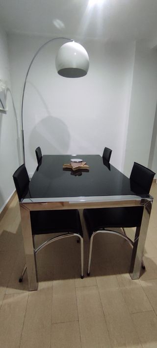 Conjunto mesa y sillas comedor
