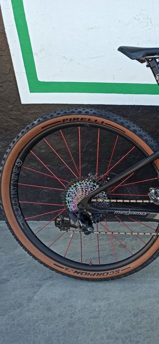 Megamo track elite 05