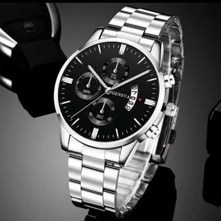 Reloj y pulsera plateados