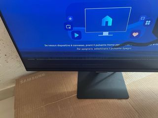 Samsung Smart Monitor M5 DISPLAY ROTTO