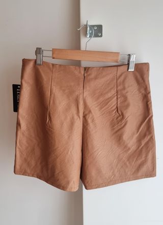 Minifalda short simil piel Nuevo!