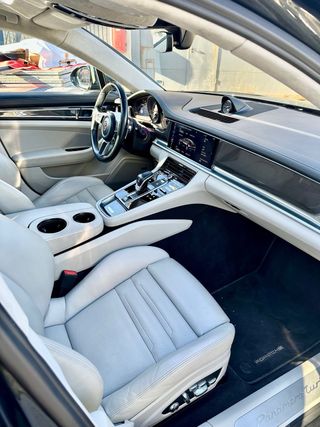 🚘 Porsche Panamera V8 TURBO 550cv