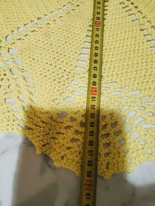 2 centrini fatte a mano