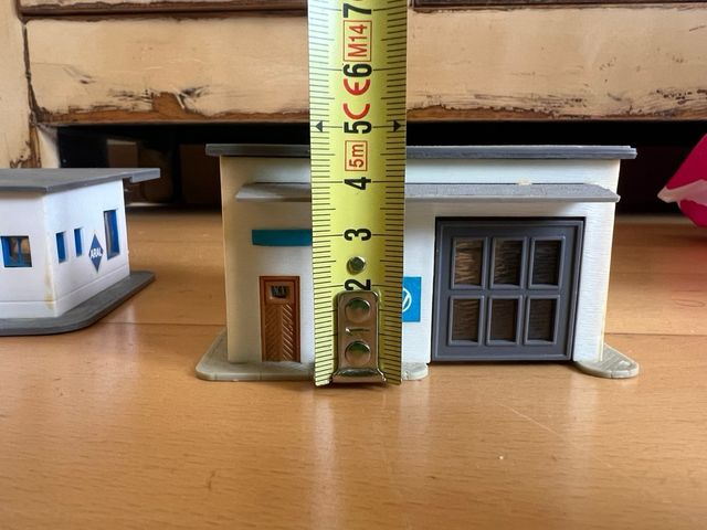 Estacion servicio Aral modelismo ferroviario h