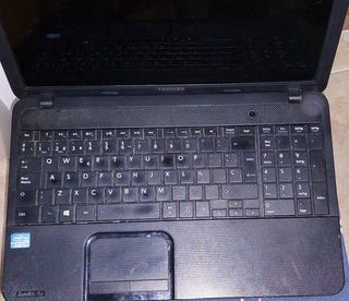 Portatil toshiba satellite pro c850-1lv