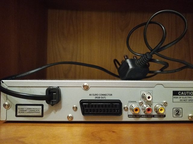 Reproductor Dvd, CD y Mp3 digital SANYO.