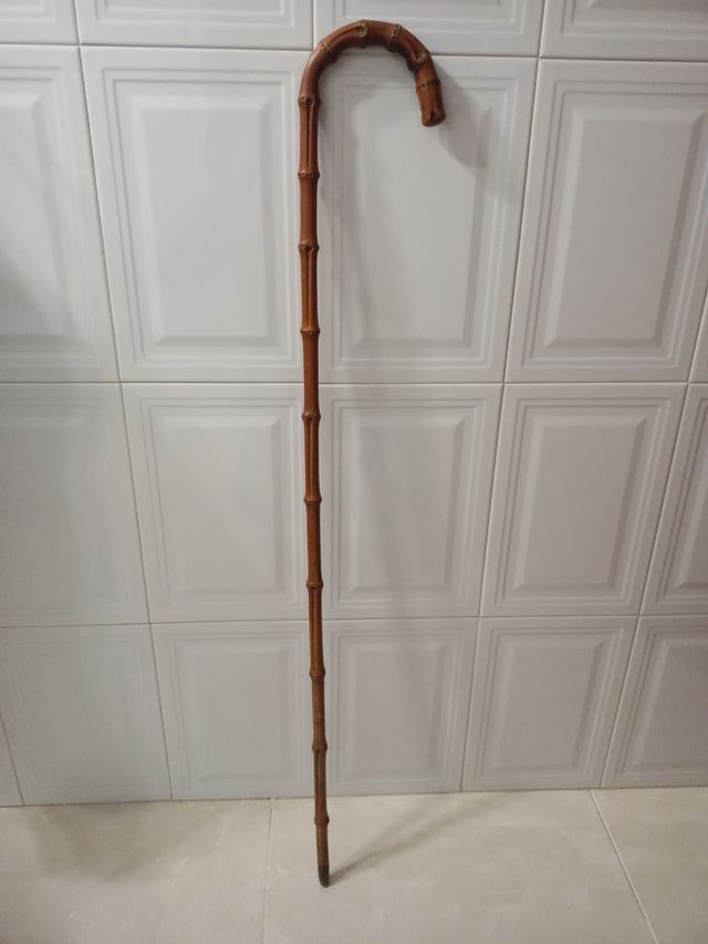 Bastón de madera
