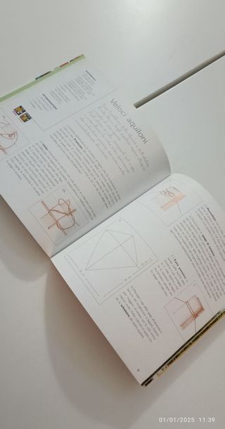 Crea giochi. Con forbici, colla, colori e fantasia.