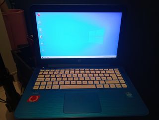 HP STREAM