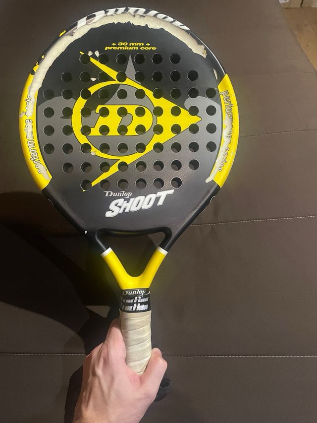 Pala de padel dunlop
