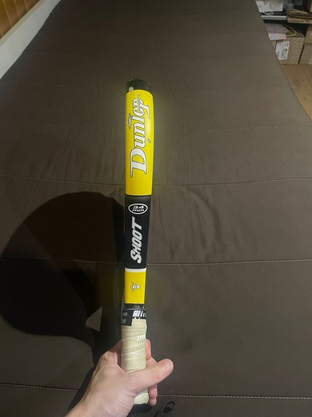 Pala de padel dunlop