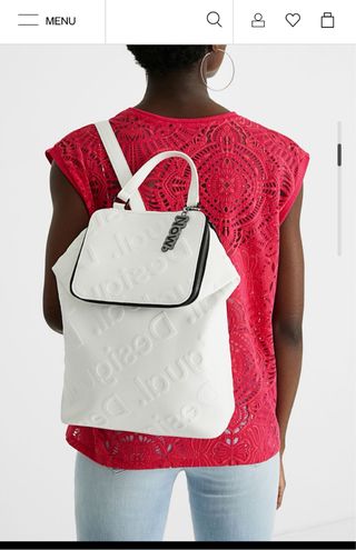MOCHILA DESIGUAL NUEVA CON ETIQUETA