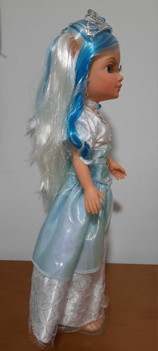 Muñeca Nancy Princesa de Cristal.