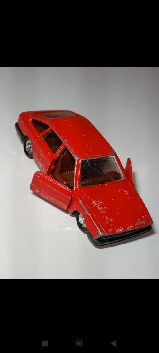 CHRYSLER 150 GLS 1/64 MIRA