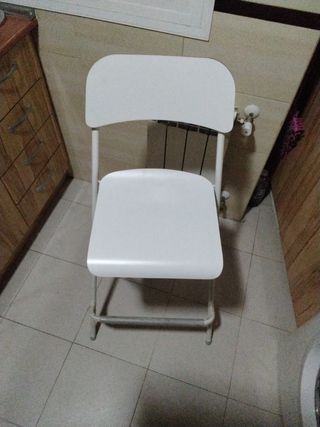 Taburetes altos ikea