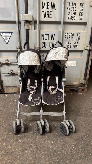 Carrito plegable gemelar Maclaren