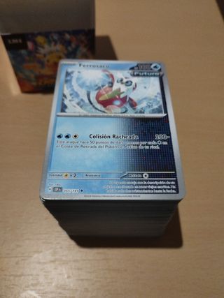 Caja Pokémon chispas fulgurantes.