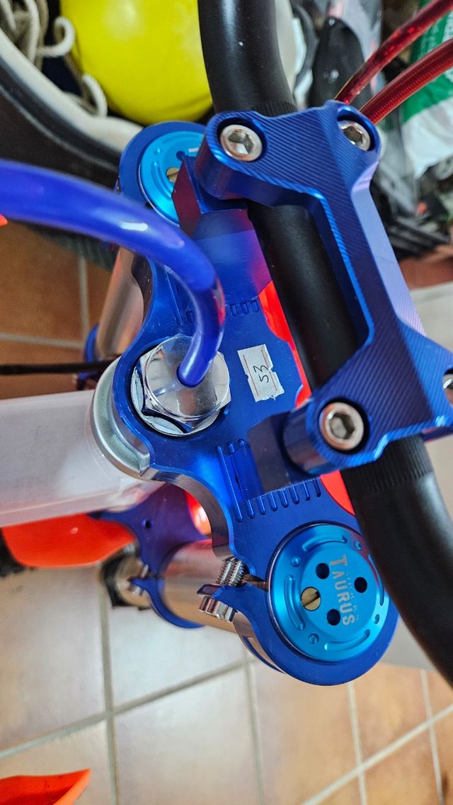 Moto infantil rebel master kidcross Nueva