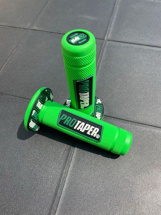 ✅Puños moto protaper verde✅