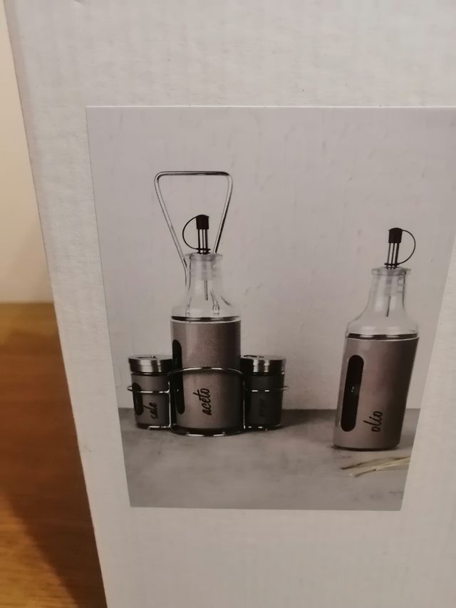 Set 4 pezzi olio aceto in vetro e metallo