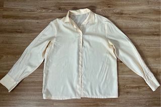 Camisa mujer beige dibujo cadenas