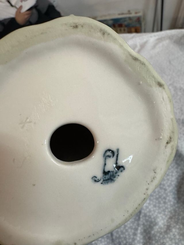 Figura de porcelana Janbo