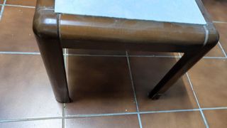 muebles ( mesa, caballete galán de noche